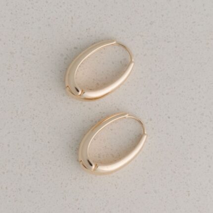 WATERPROOF U-SHAPE LARGE EARRINGS